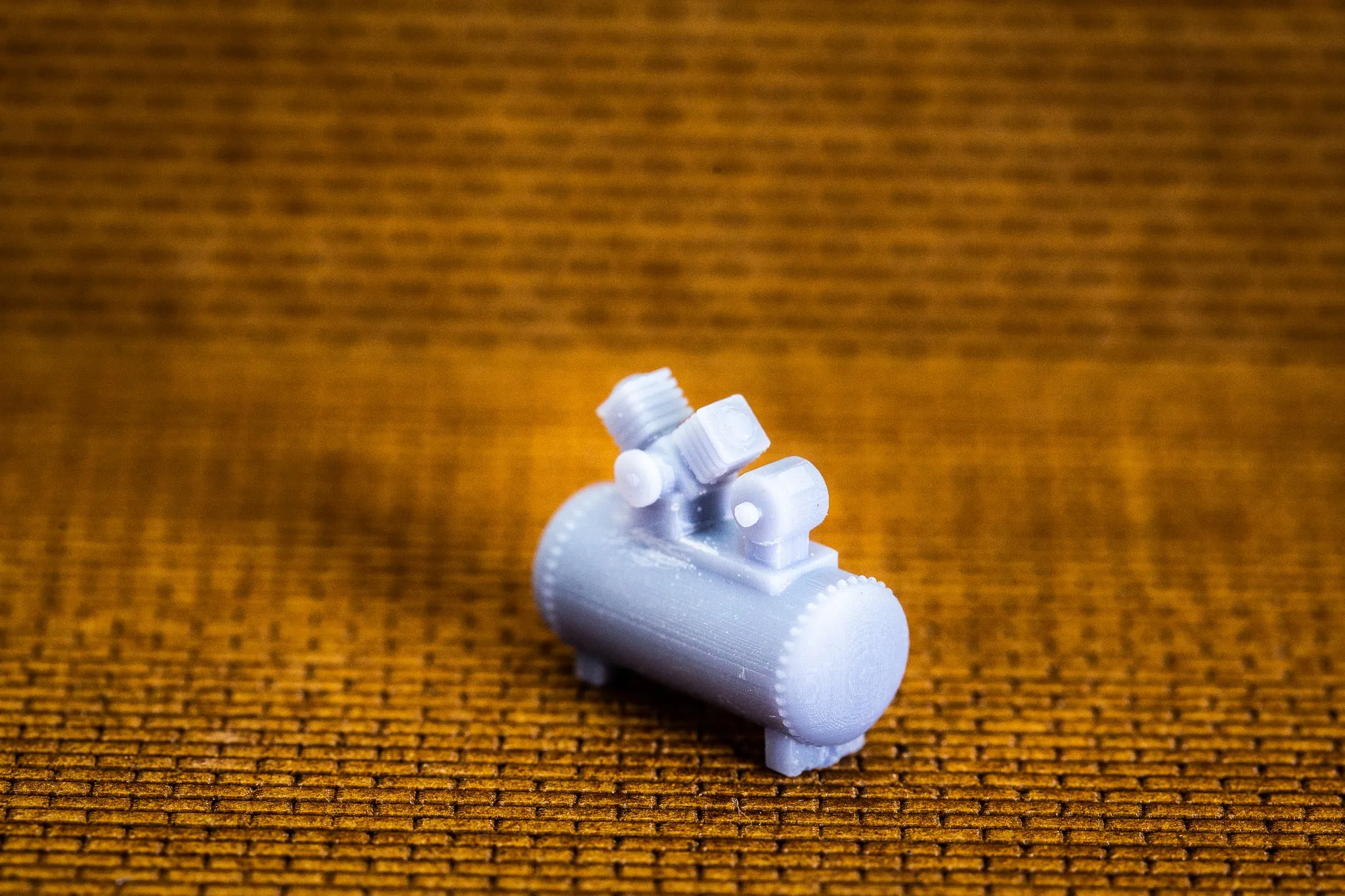 Air Compressor -  HO Scale
