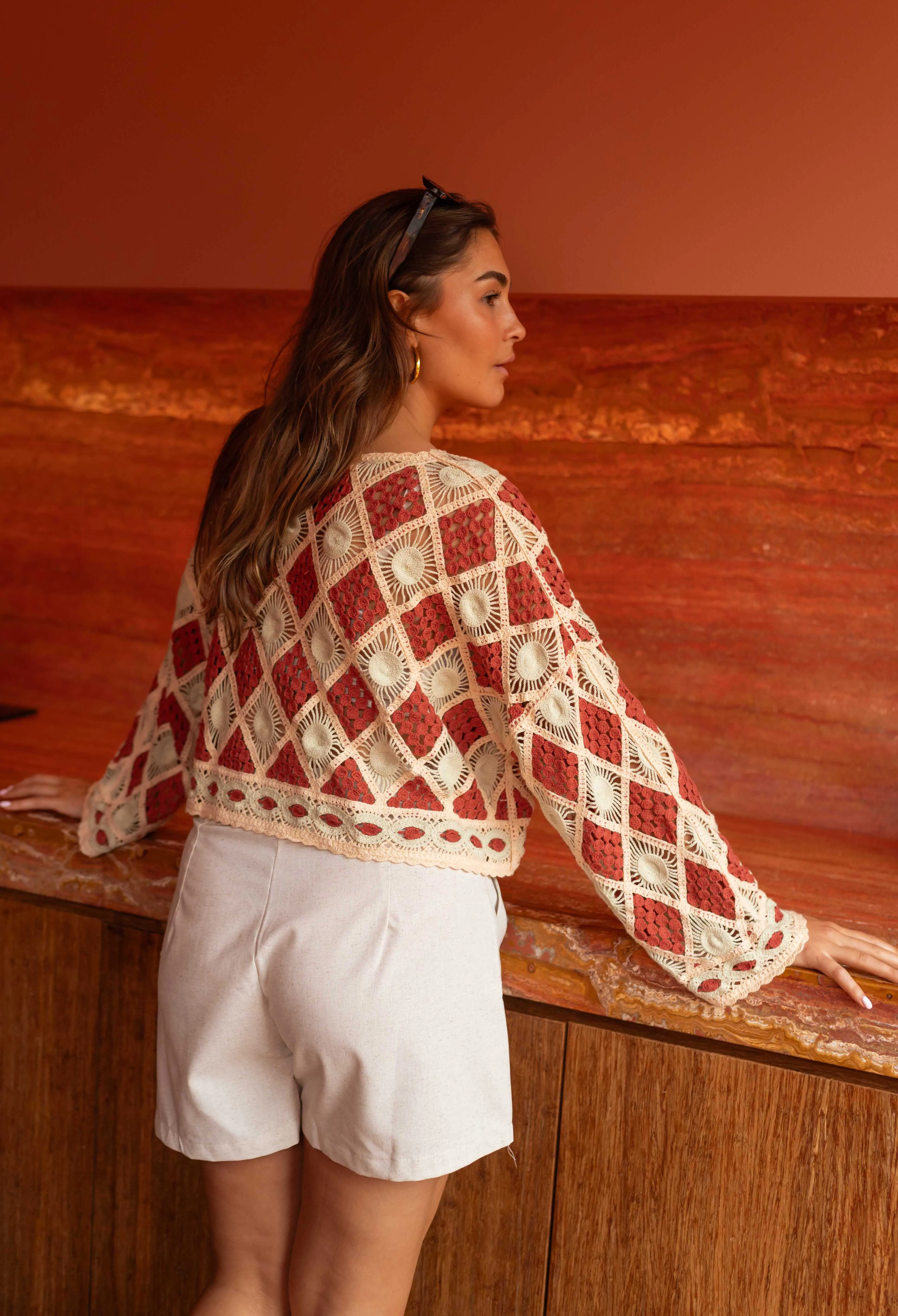 Blouse Kalya - brique en crochet