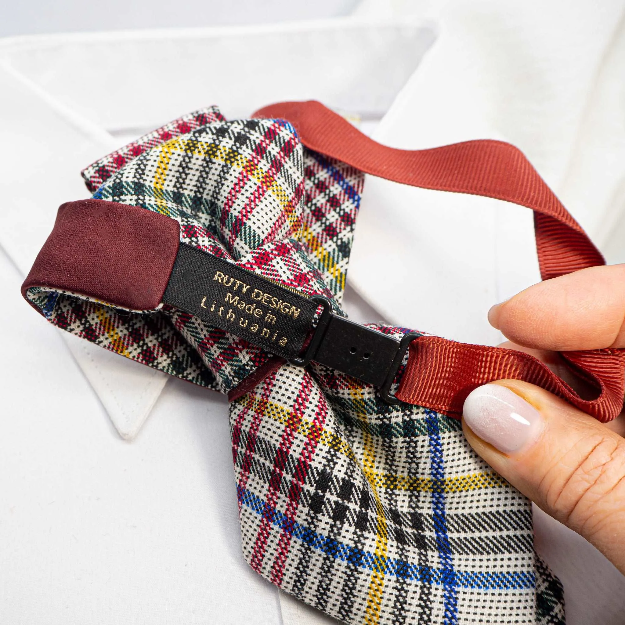 BOW TIE "AUGUST"