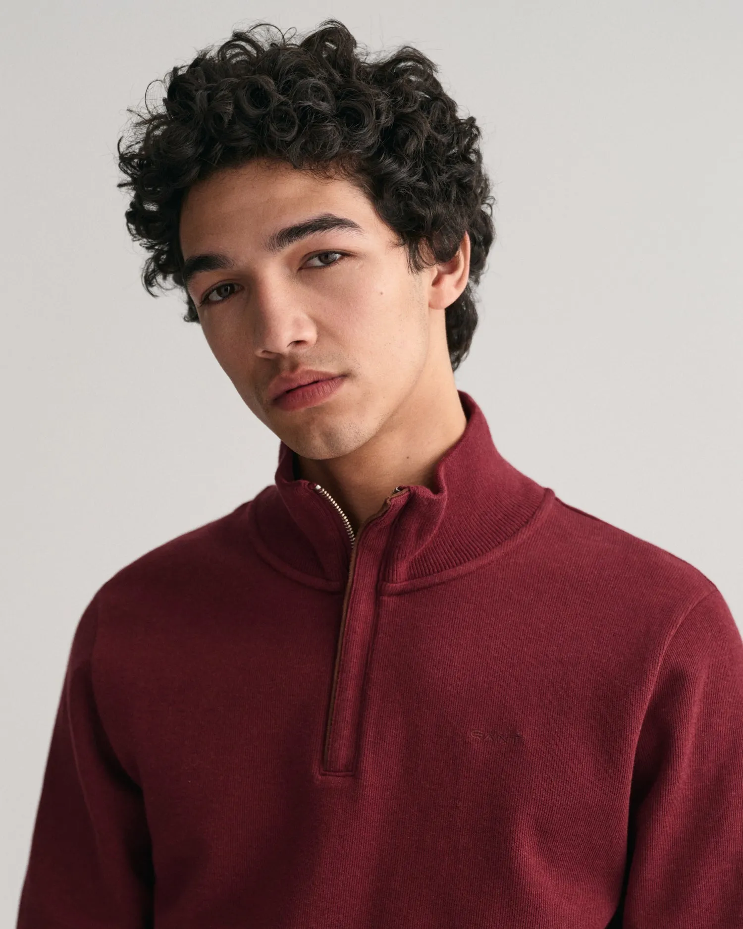 GANT Sacker Rib Half Zip Sweatshirt