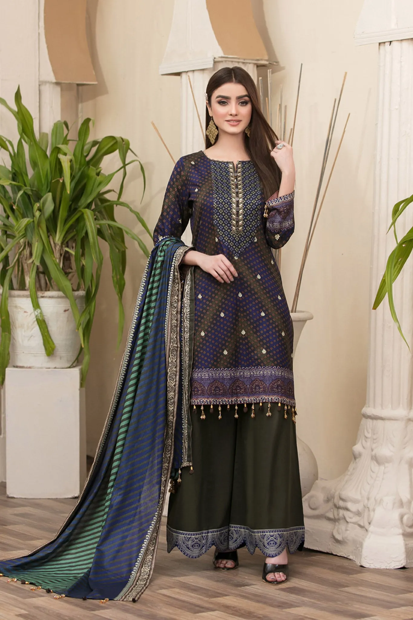 Magnifique by Tawakkal Unstitched 3 Piece Lawn Collection'2022-MT-6835