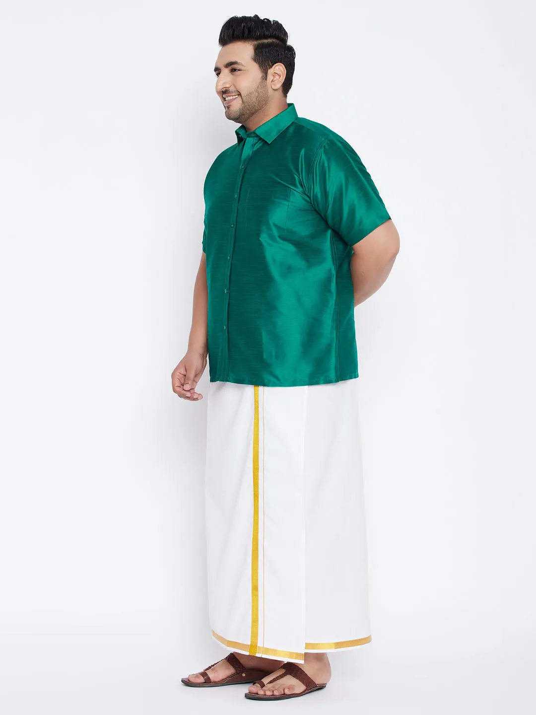 Men's Plus Green And White Silk Blend Shirt And Mundu Set - Vastramay