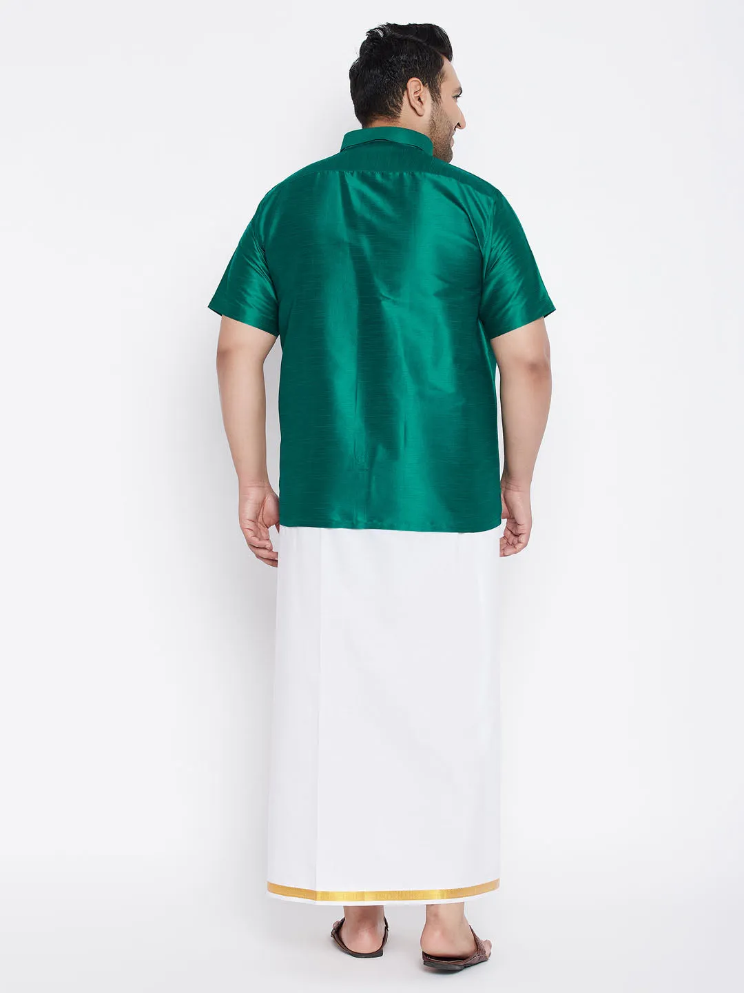 Men's Plus Green And White Silk Blend Shirt And Mundu Set - Vastramay