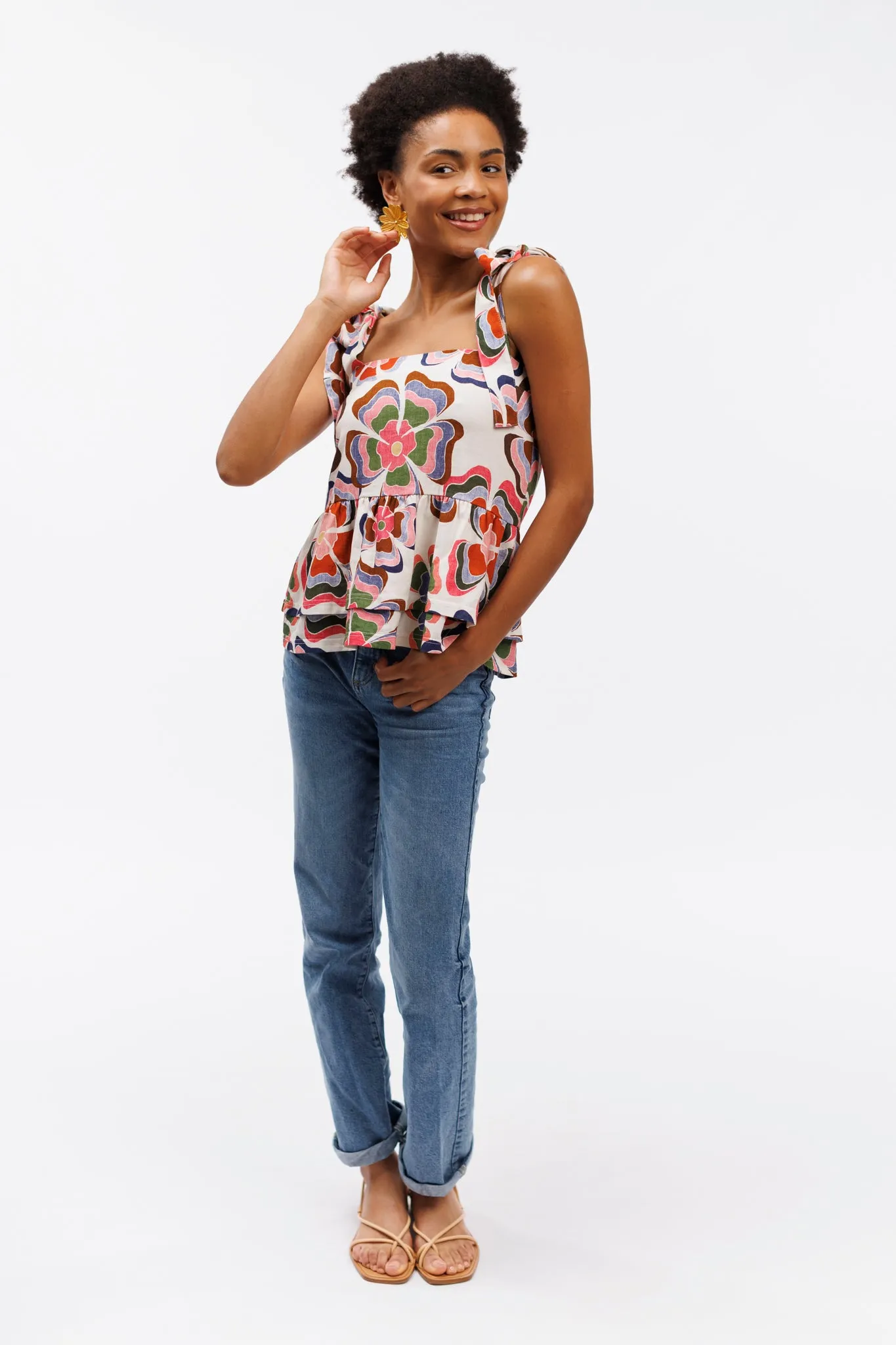 The Cici Top - She's a Rainbow